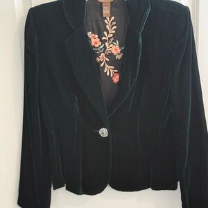 Elegant Dark Green Velvet Blazer with Floral Details